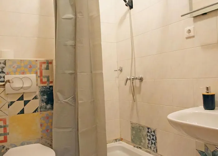 Kvaternikova - Pool, Grill, 4 Bedrooms, 3 Bathrooms 스플리트