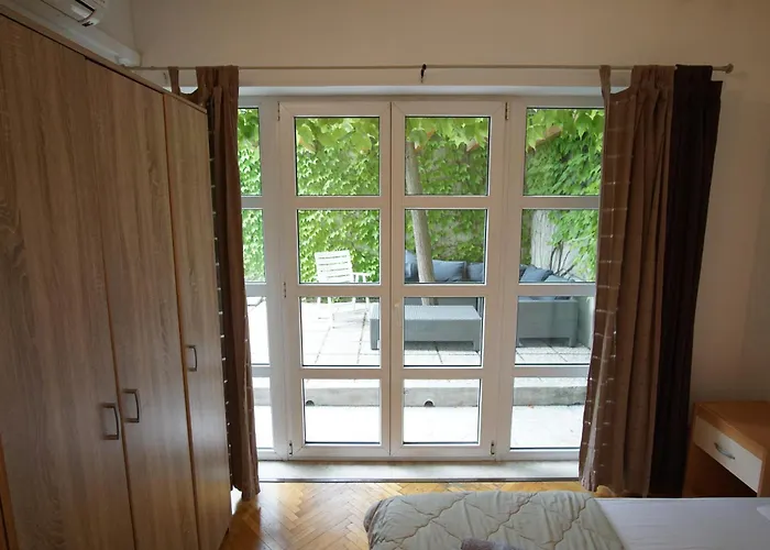 Kvaternikova - Pool, Grill, 4 Bedrooms, 3 Bathrooms * 스플리트