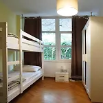 Kvaternikova - Pool, Grill, 4 Bedrooms, 3 Bathrooms Apartmán Split