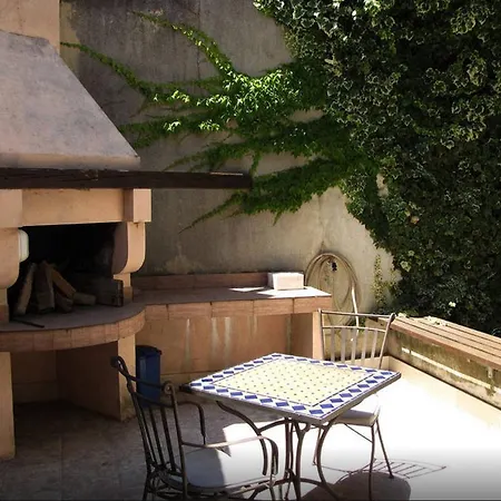 Apartmán Kvaternikova - Pool, Grill, 4 Bedrooms, 3 Bathrooms Split