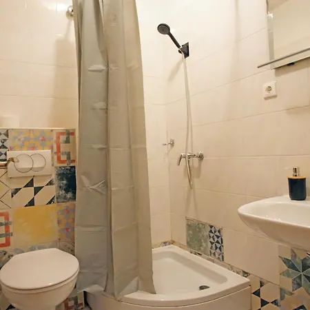 Kvaternikova - Pool, Grill, 4 Bedrooms, 3 Bathrooms Σπλιτ