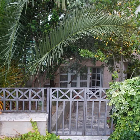 公寓 Kvaternikova - Pool, Grill, 4 Bedrooms, 3 Bathrooms
